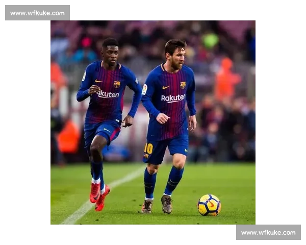 梅西赠全套装备！登贝莱晒照尽显师徒情谊