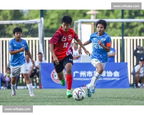 米娜瓦尔寄语喀什杯青少年足球赛:以绿茵为桥,共筑团结梦想 米娜瓦尔寄语喀什杯青少年足球赛:以绿茵为桥,共筑团结梦想