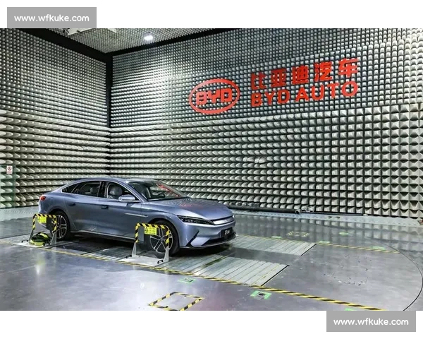 生死时速的守护神！赛车安全标准，为何如此重要