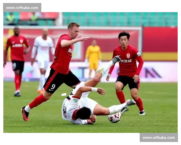 赛季过半，法甲争冠悬念依旧，悬念迭起！