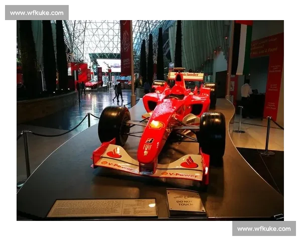 惊爆！F1正赛直播上演飞天神迹，车迷直呼过瘾！