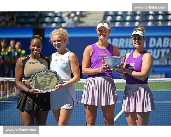 不负众望！某某选手不负期待，加冕美网冠军！